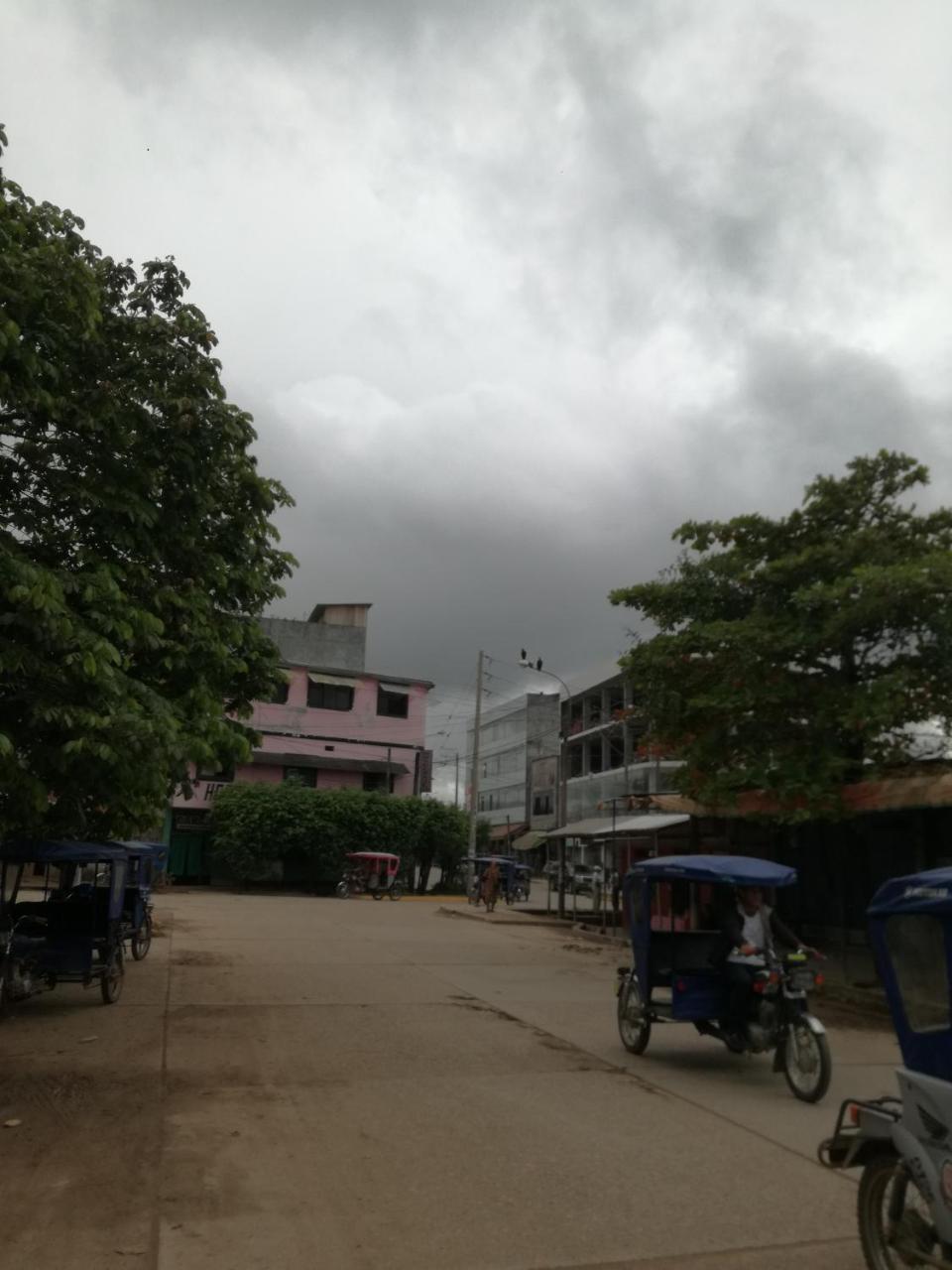 Hospedaje Independencia Pucallpa Exteriör bild